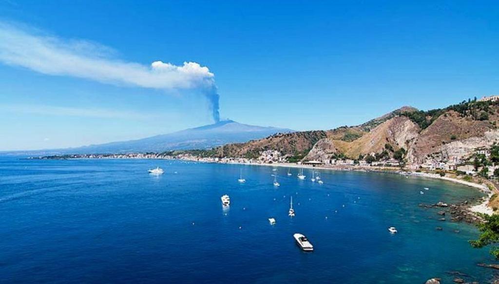 Bouganville Residence カラタビアーノ エクステリア 写真